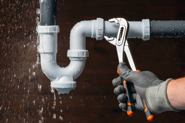 Professional Leak Detection technician working in Delmont, PA
